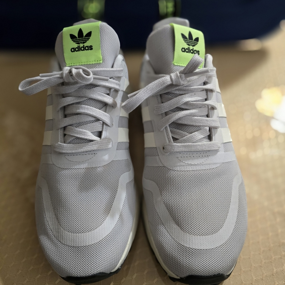 Adidas Unisex Multix Sneaker